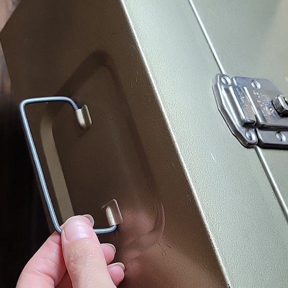 Fun Skotch Kooler Porta-file! - Picture 6 of 15